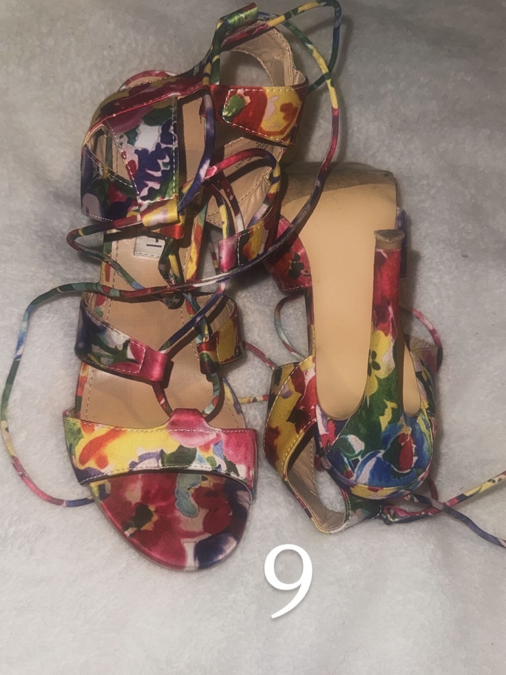 Multicolor Floral Lace-Up Heeled Sandals - Women's Size 9